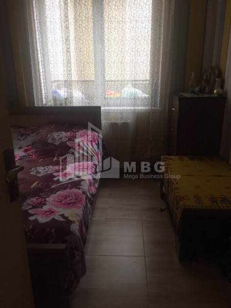 For Sale Flat, in Gldani Massive