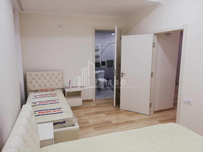 For Sale Flat, in Sololaki