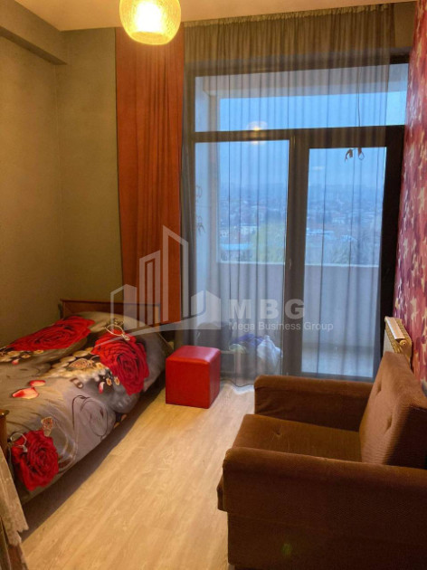 For Sale Flat, in Isani