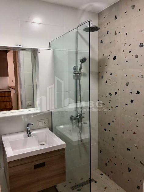 For Rent Flat, in Navtlughi