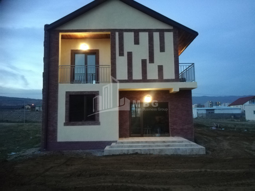 Продается Дом Вилла Диди Дигоми Сабуртальский Район Тбилиси