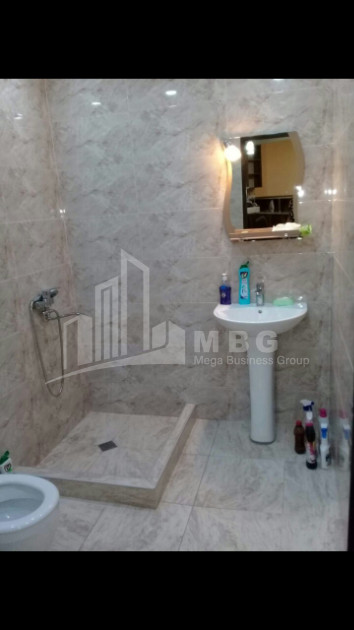 For Rent Flat, in Digomi Massive