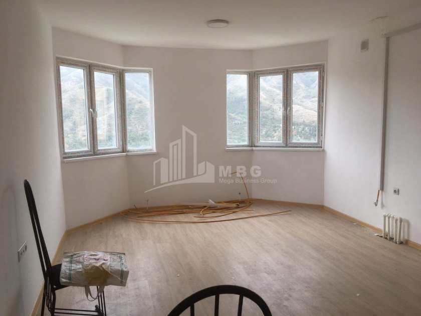 For Sale Flat, in Isani