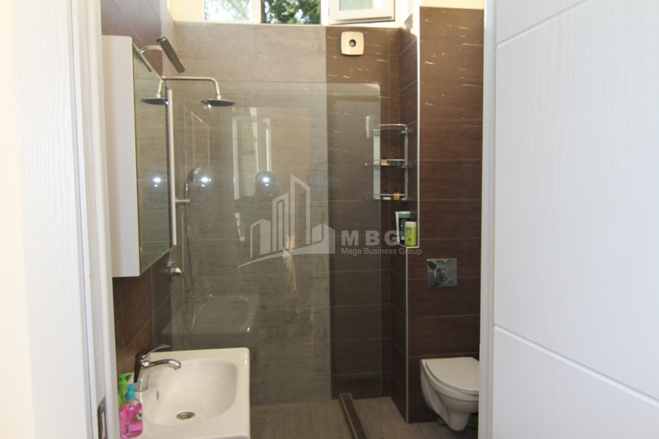 For Rent Flat, in Sololaki