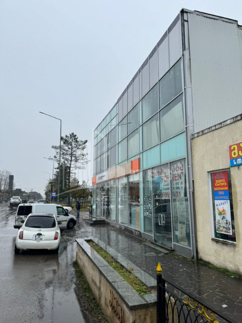 For Rent Building Commercial In Abasha