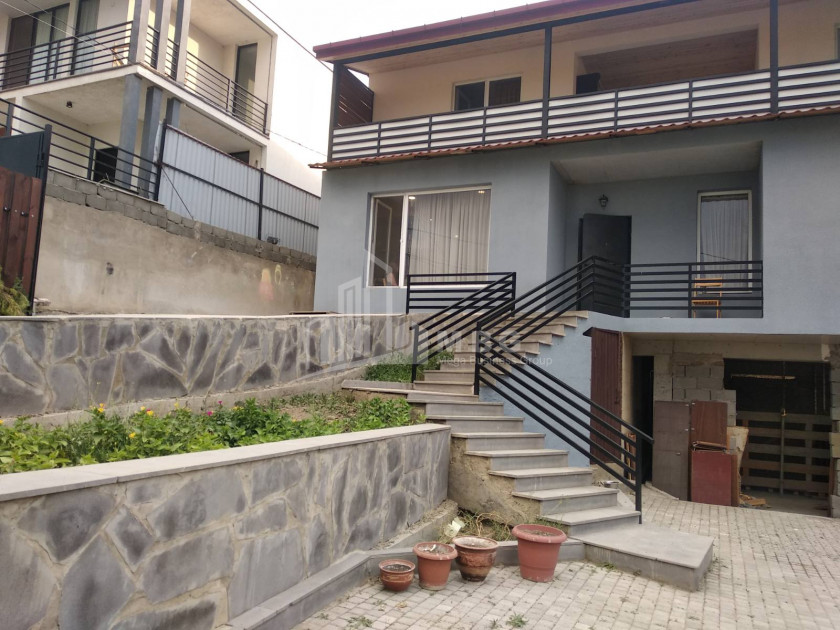 For Sale House - Villa, in Nutsubidze micro-districts (I-V)