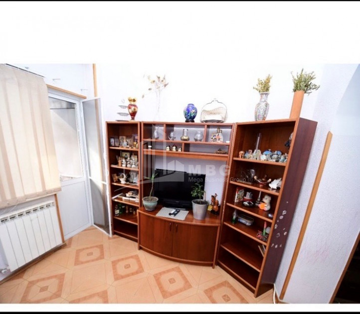 For Sale Flat, in Ortachala