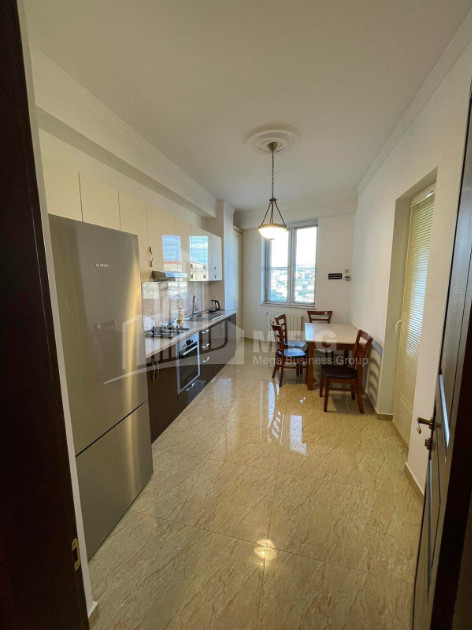 For Rent Flat, in Mtatsminda