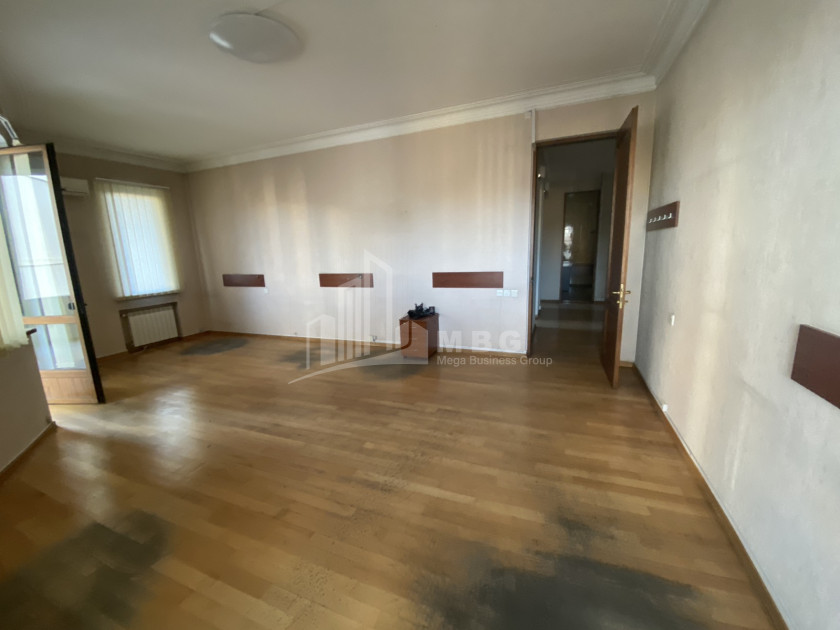 В аренду Для офис Коммерческий, в Ваке