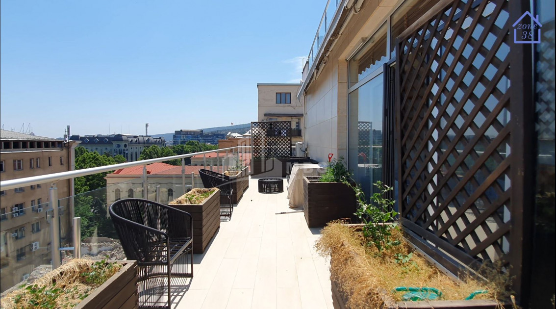 Продается Квартира, в Сололаки