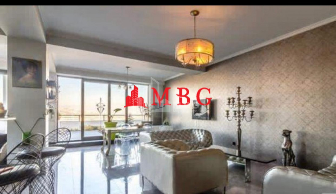 For Sale Flat, in Bagebi