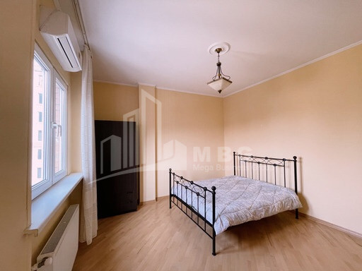 For Rent Flat, in Mtatsminda