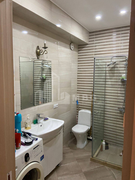 For Sale Flat, in Gldani Massive