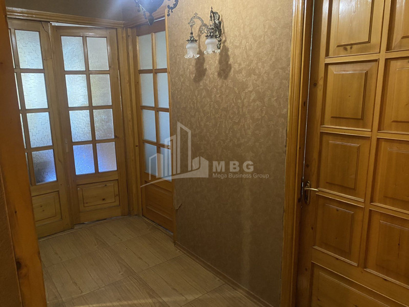 Продается Квартира, в Исани