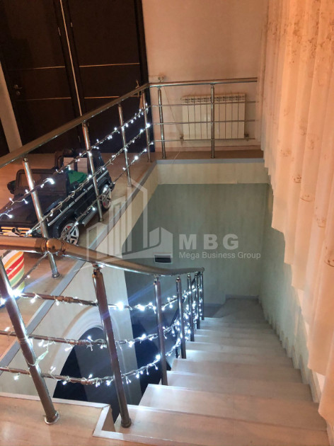 For Rent House - Villa, in Mtatsminda