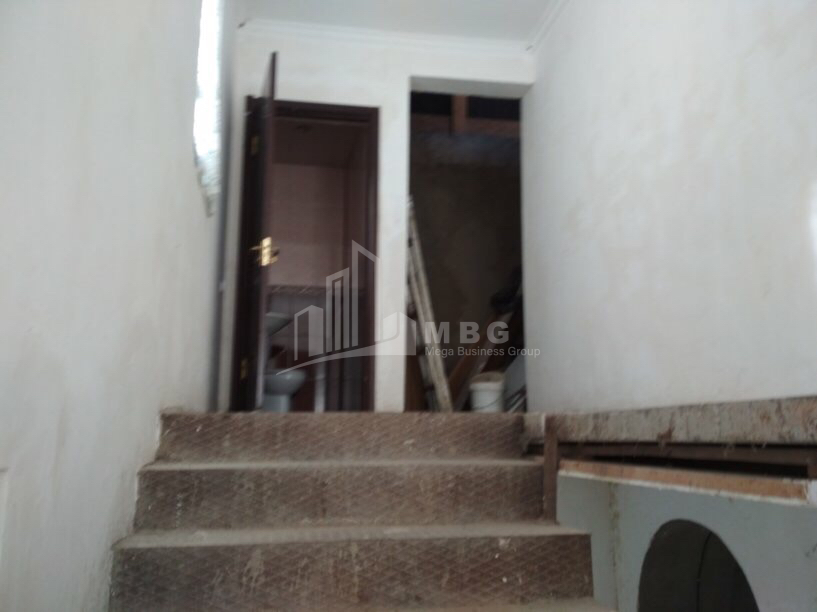 For Sale House - Villa, in Easter Easter