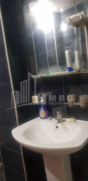 For Sale Flat, in Nutsubidze micro-districts (I-V)