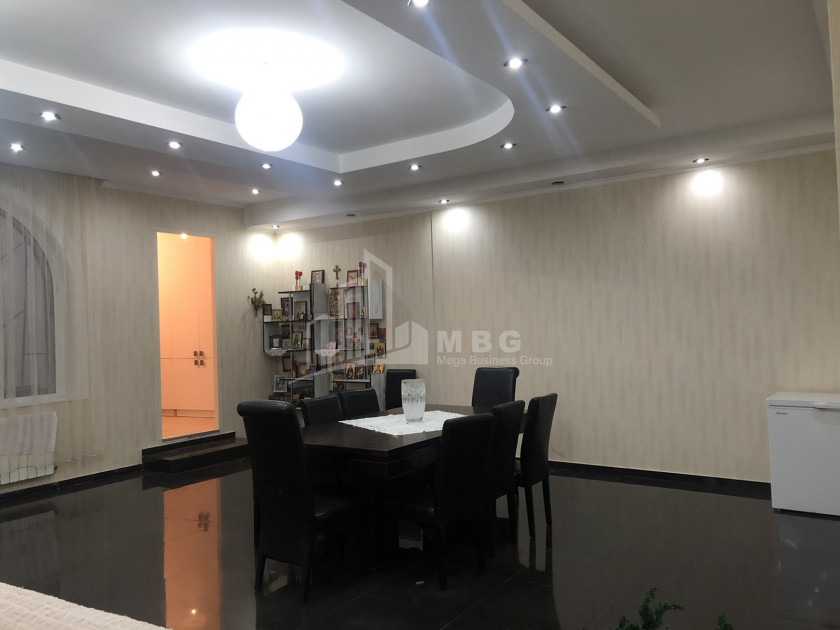 For Rent House - Villa, in Mtatsminda