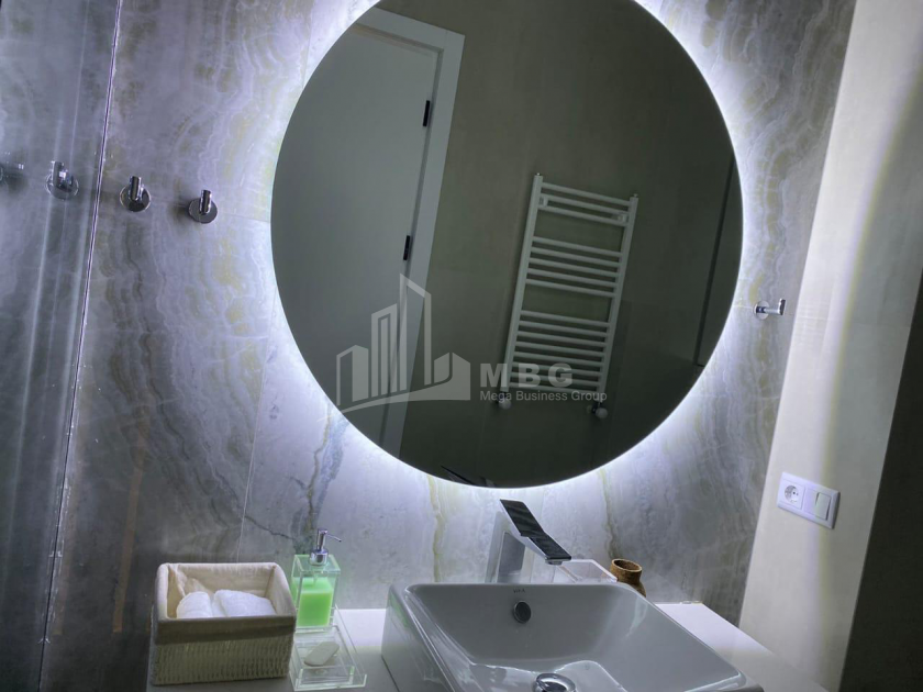 For Sale Flat, in Vake