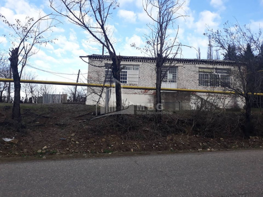 For Sale Building Commercial, in Village Dilikauri