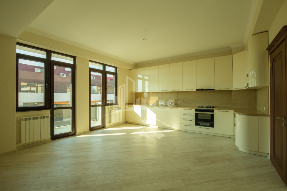 For Sale Flat, in Vedzisi