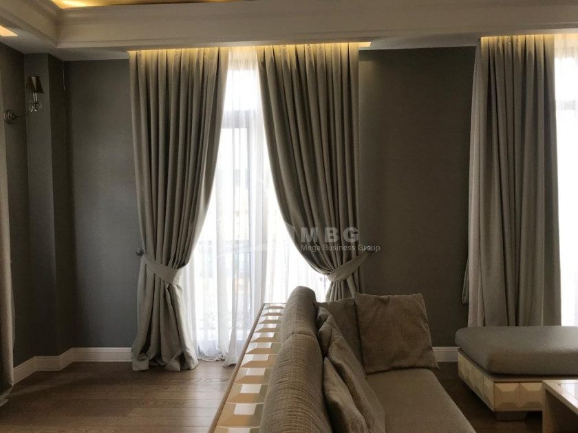 Продается Квартира, в Сололаки