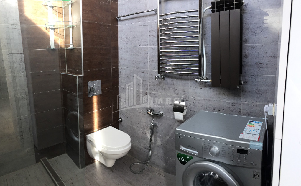 For Rent Flat, in Sololaki