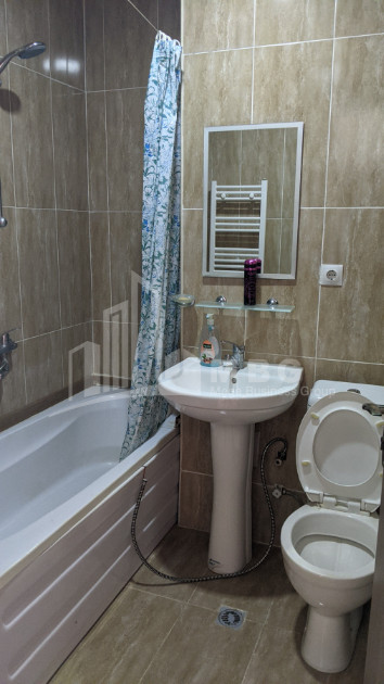 For Sale Flat, in Isani