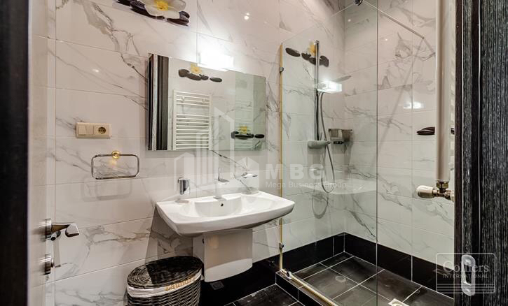 For Sale Flat, in Vake