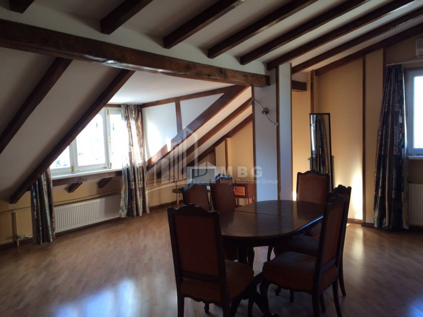 For Rent Flat, in Mtatsminda