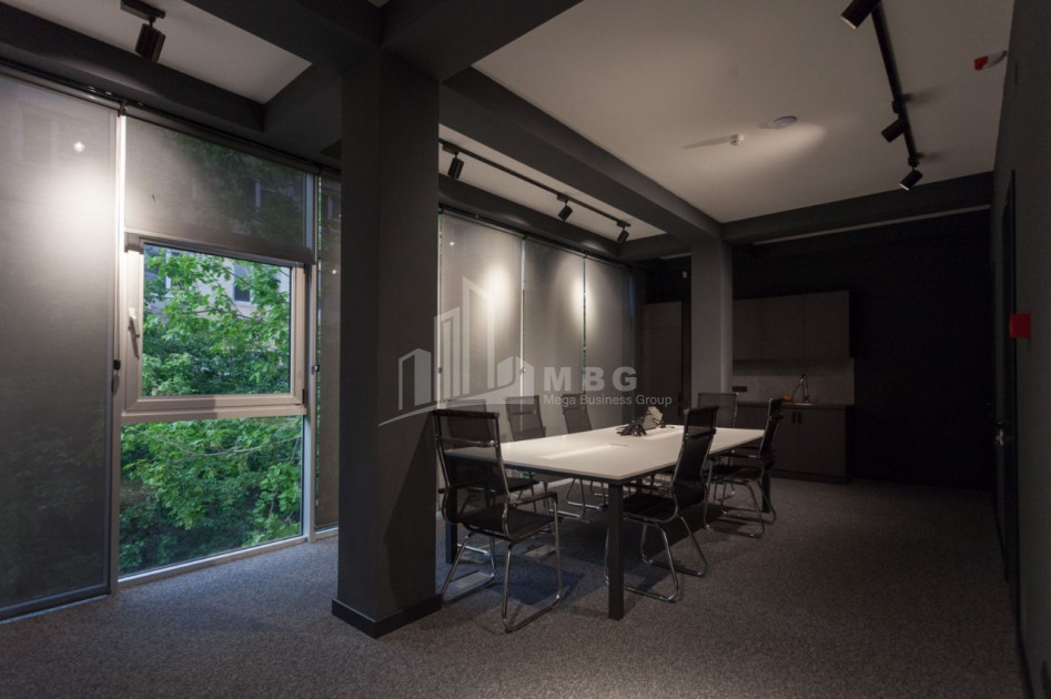 For Rent Витражный фасад Commercial, in Saburtalo