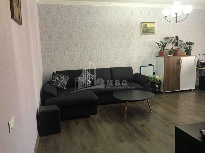 Lease Flat, in Metromsheni