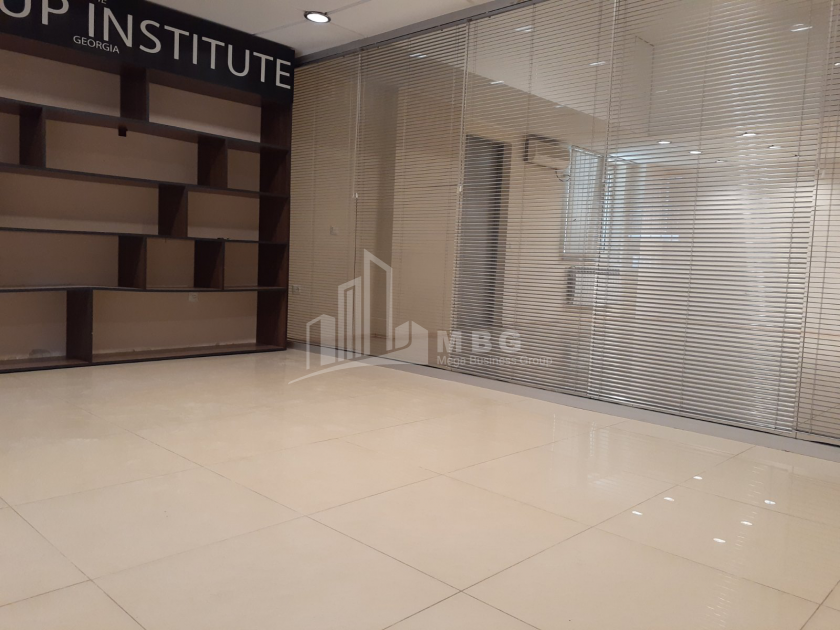 For Sale For office Commercial, in Mtatsminda