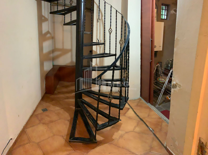 For Rent Building Commercial, in Saburtalo