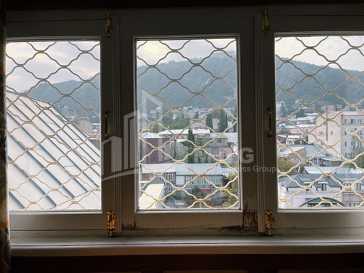 For Rent Flat, in Mtatsminda