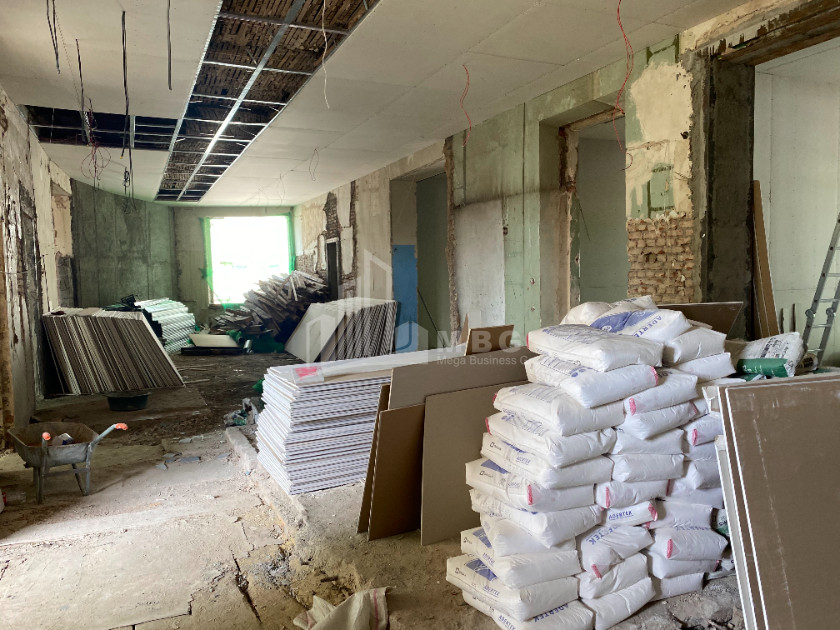 For Sale Hostel - Guesthouse Commercial, in Sololaki