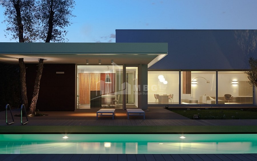 For Sale House - Villa, in Kiketi