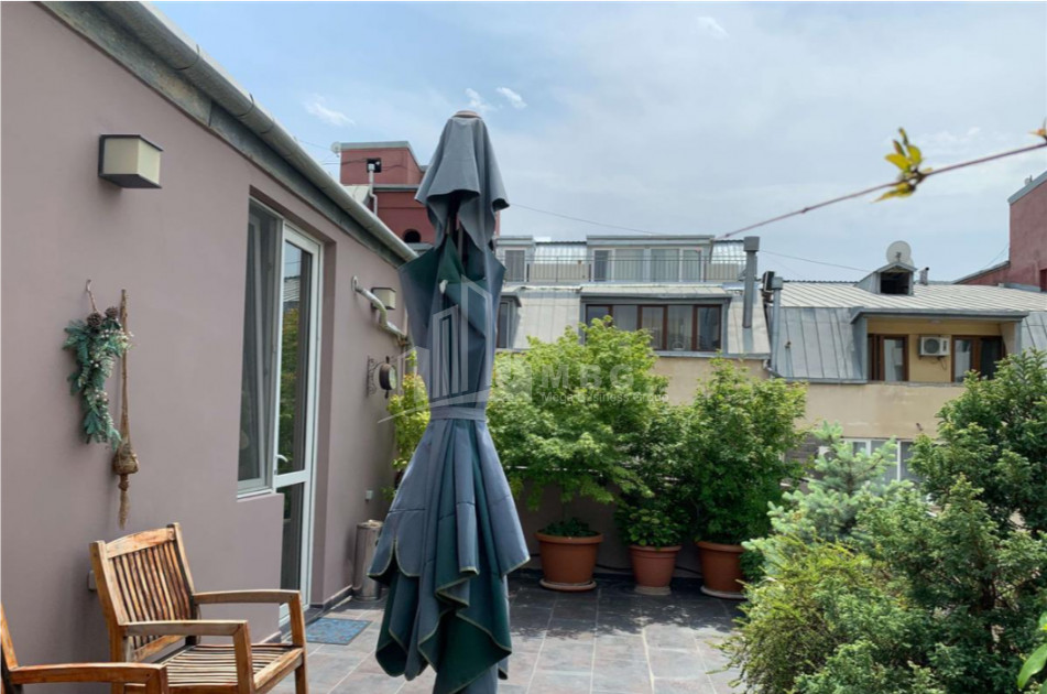 For Sale Flat, in Saburtalo