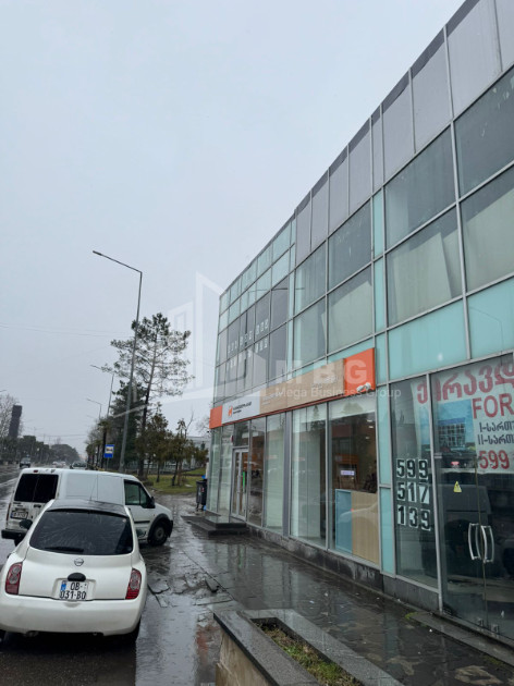 For Rent Building Commercial In Abasha
