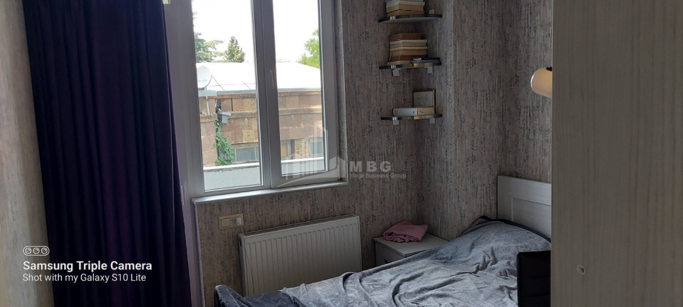 For Sale Flat, in Nadzaladevi