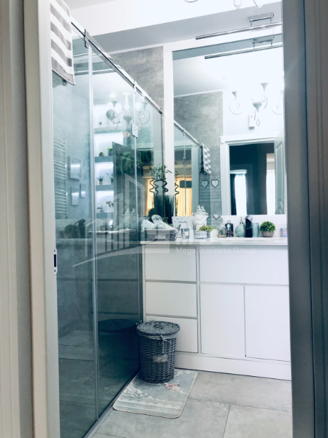 For Sale Flat, in Vake