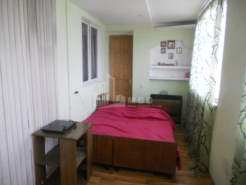 For Sale Flat, in Vazisubani