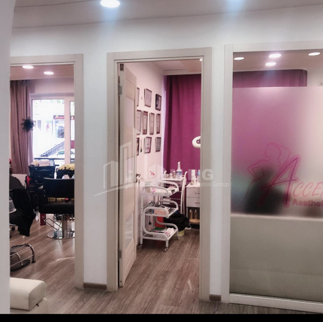 For Sale Витражный фасад Commercial, in Saburtalo