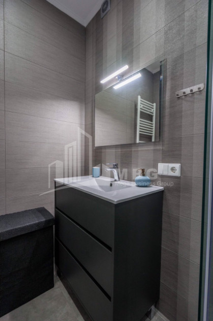 For Rent Flat, in Mtatsminda