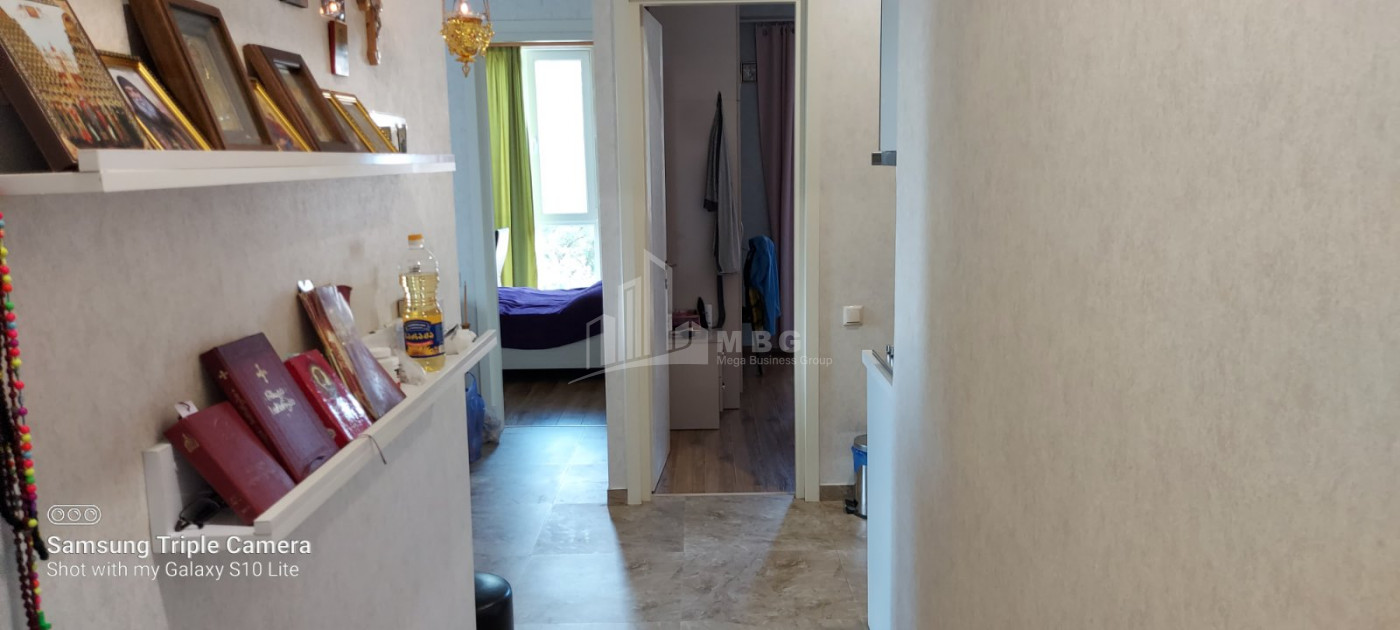 For Sale Flat, in Nadzaladevi