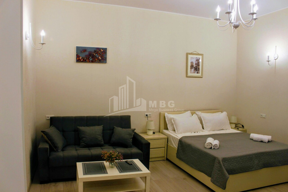 For Rent Flat, in Sololaki