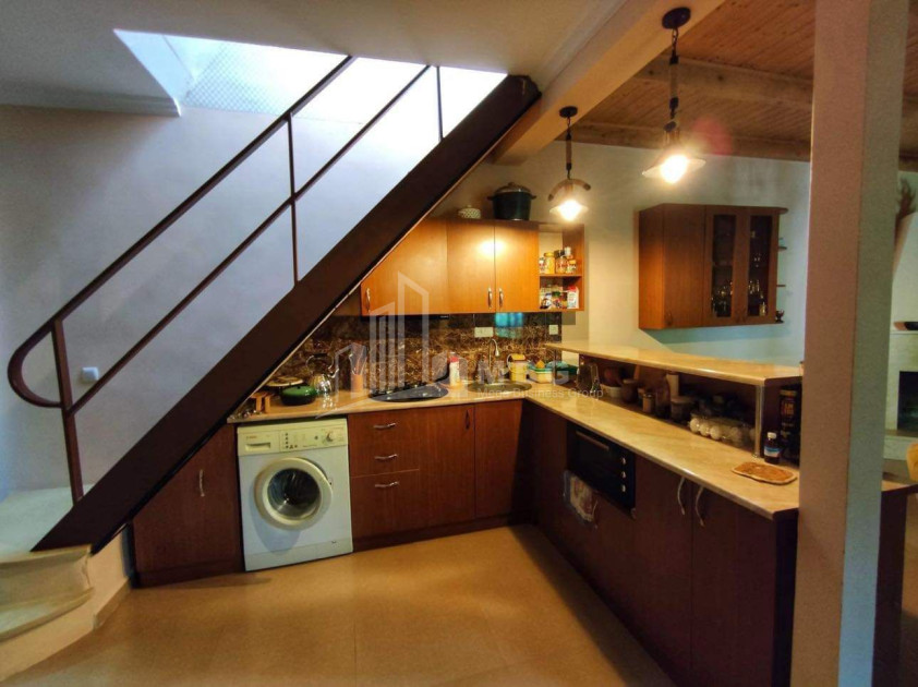 For Sale House - Villa, in Tskhvarichamia