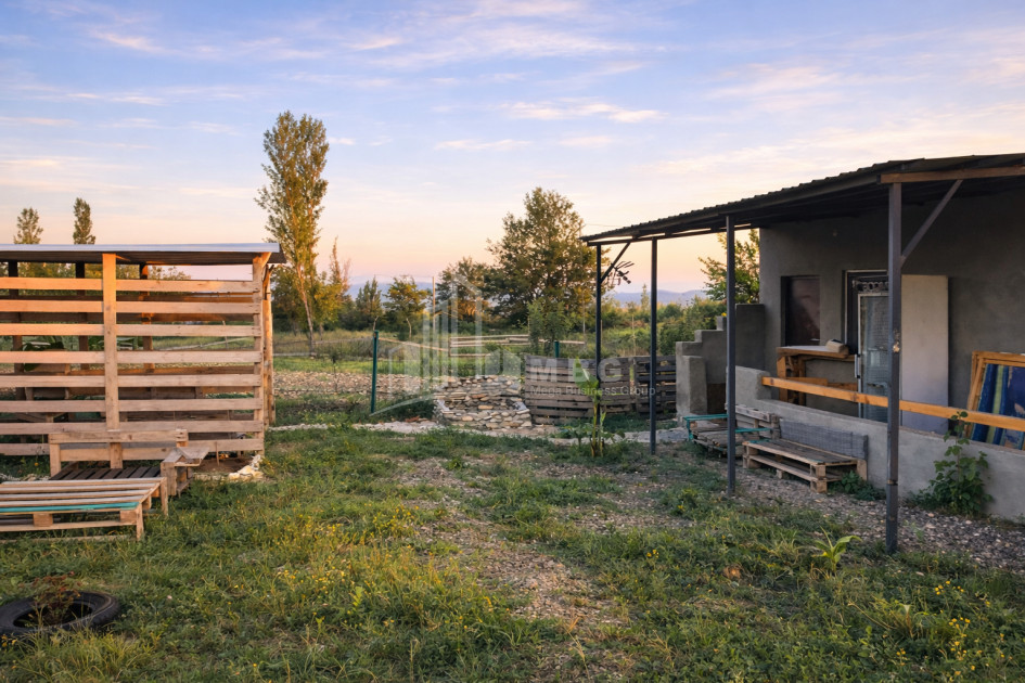 For Sale Country Land In Samgorski, Samgori District