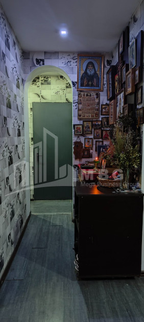 For Sale Flat, in Okros ubani