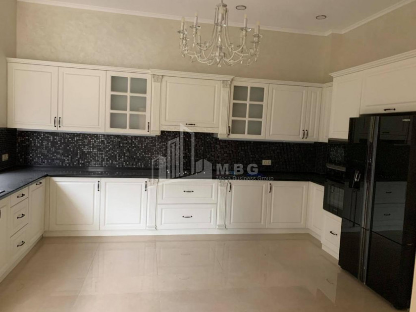 იყიდება სახლი - აგარაკი, დიღმის ჭალა